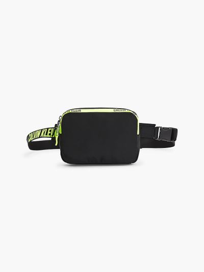 Calvin Klein Ruhák HU259283 | Calvin Klein Reflective Logo Férfi Övtáska Fekete
